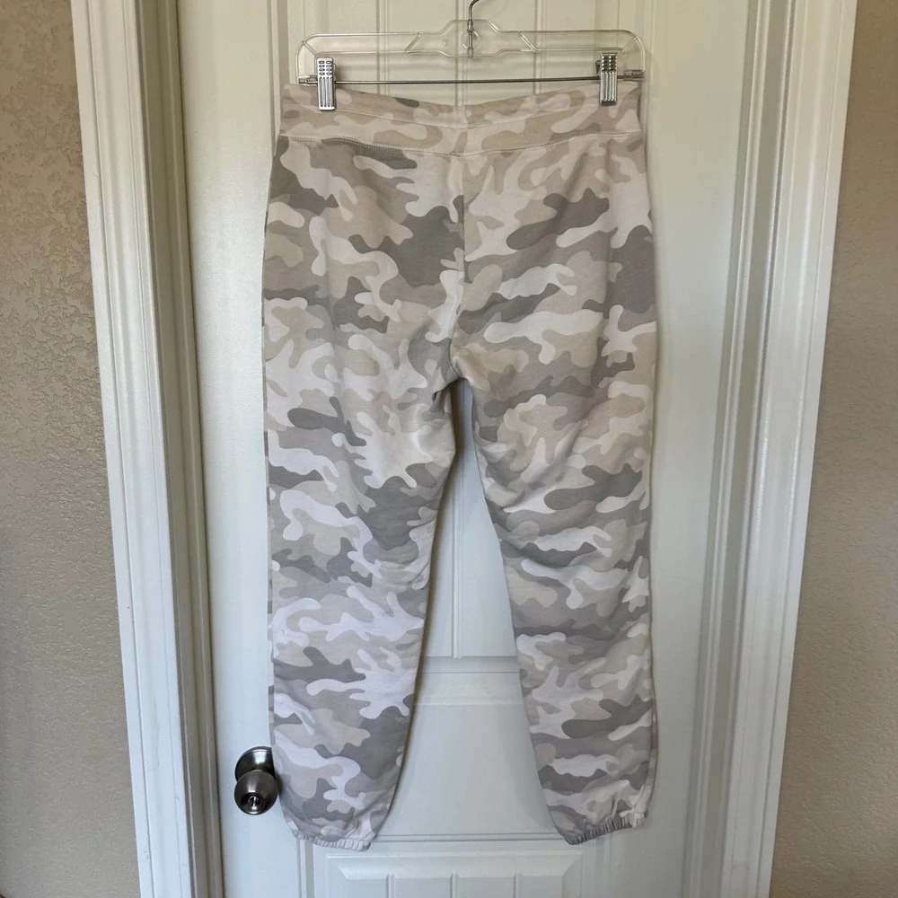 GAP Women Camo Jogger Sweatpants‎ XS Cotton Polyester Blend Casual Comfort